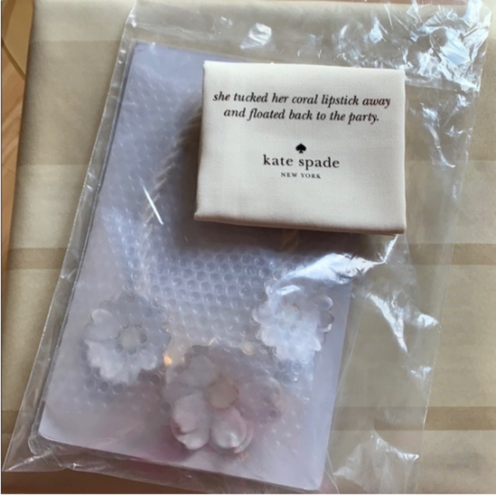Kate Spade bright blossom statement necklace - Picture 3 of 7